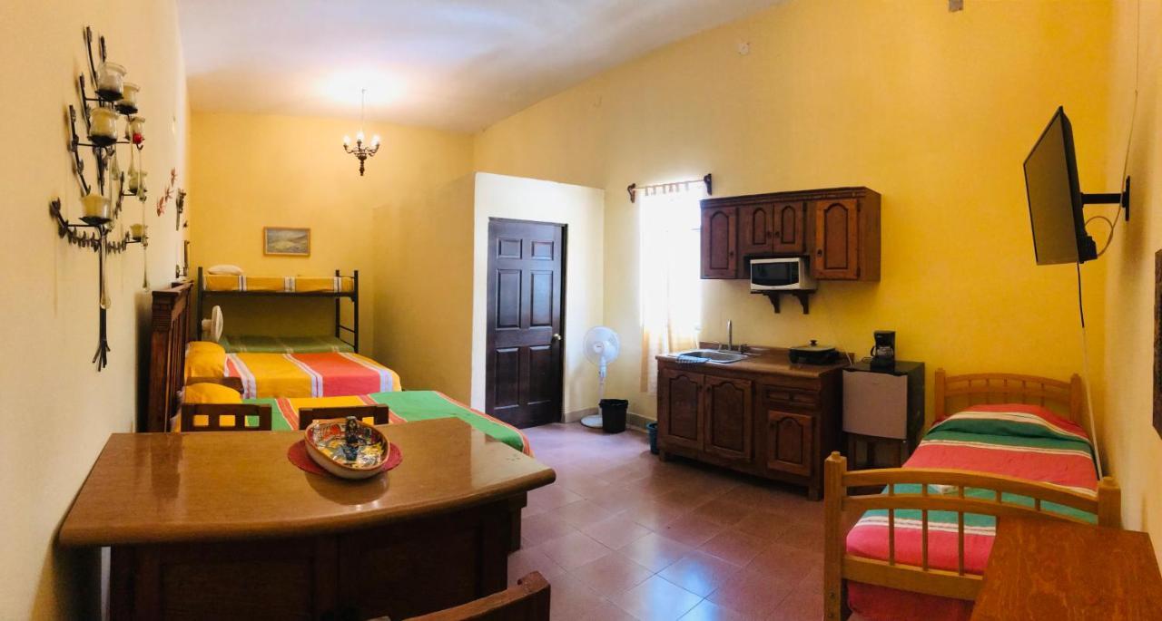 Apartamentos Suites Γκουαναχουάτο Εξωτερικό φωτογραφία